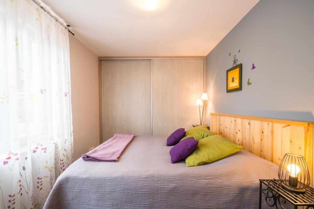 Le Mont Besset Bed & Breakfast Lalouvesc Ngoại thất bức ảnh